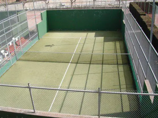 Tennis Casino de Tiana — instalación deportiva
