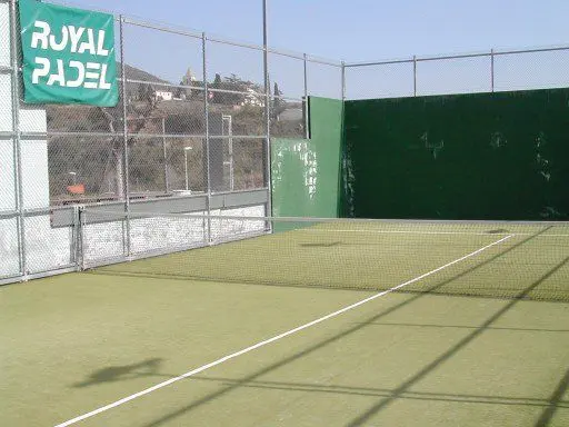 Tennis Casino de Tiana — instalación deportiva