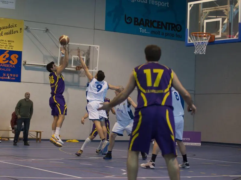 Club de Tennis Castellbisbal — instalación deportiva