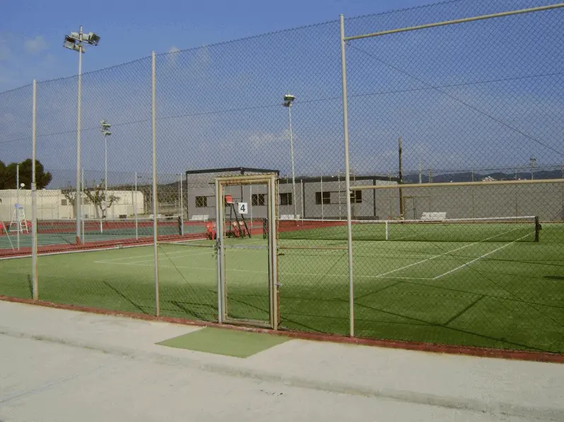 Club de Tennis Cubelles — instalación deportiva