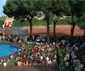 Complejo Deportivo Aire - Club Tenis Genera — instalación deportiva