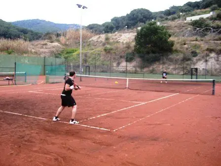 Fundació Esportiva Privada U.R. Laru — instalación deportiva