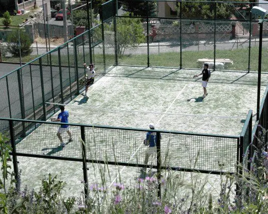 Club de Tennis Les Argelagues — instalación deportiva