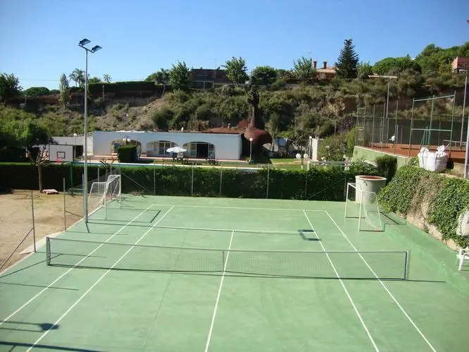 Club Esportiu de Tennis La Llobera — instalación deportiva