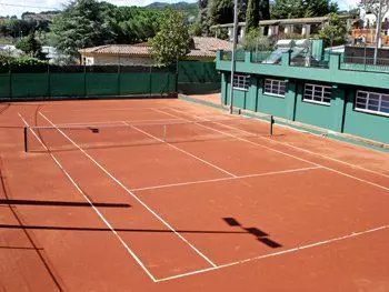 Club Tennis Mont-Cabrer — instalación deportiva