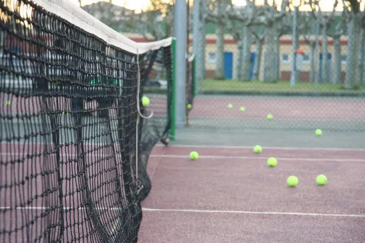 Club de Tennis Montornés del Vallès — instalación deportiva