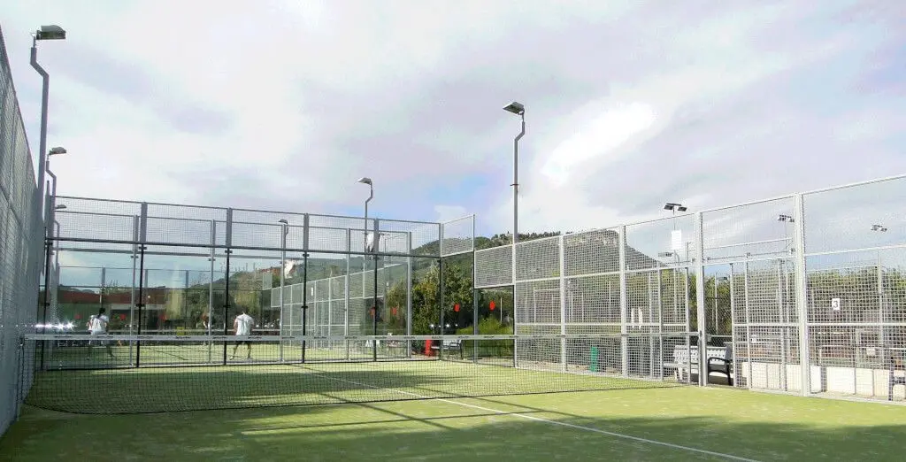 Club Les Moreres Montbui — instalación deportiva