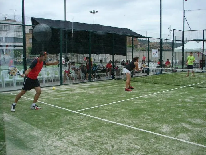 Club Tennis Navàs — instalación deportiva