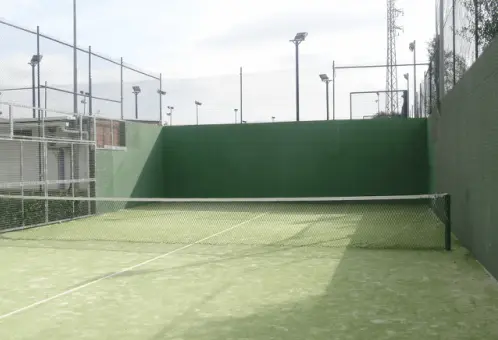 Club Tennis Palau-solità i Plegamans — instalación deportiva