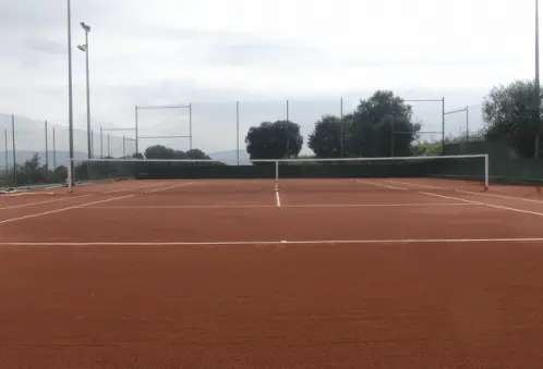 Club Tennis Palau-solità i Plegamans — instalación deportiva