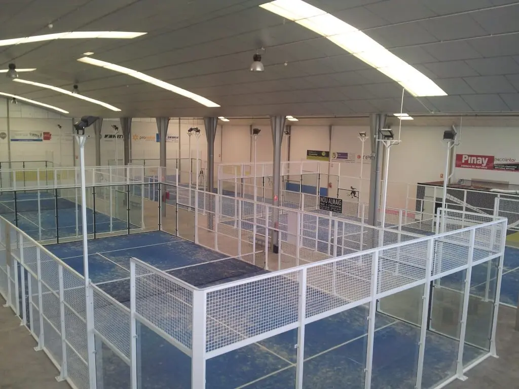 Padel Indoor Ontinyent — instalación deportiva