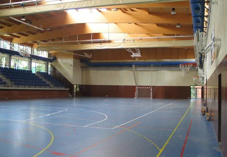 Col·legi Jesús i Maria - Sant Gervasi — instalación deportiva