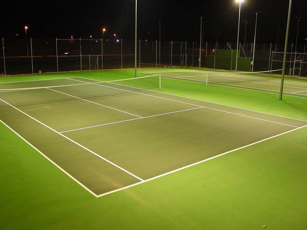 Iale Sport Centre — instalación deportiva