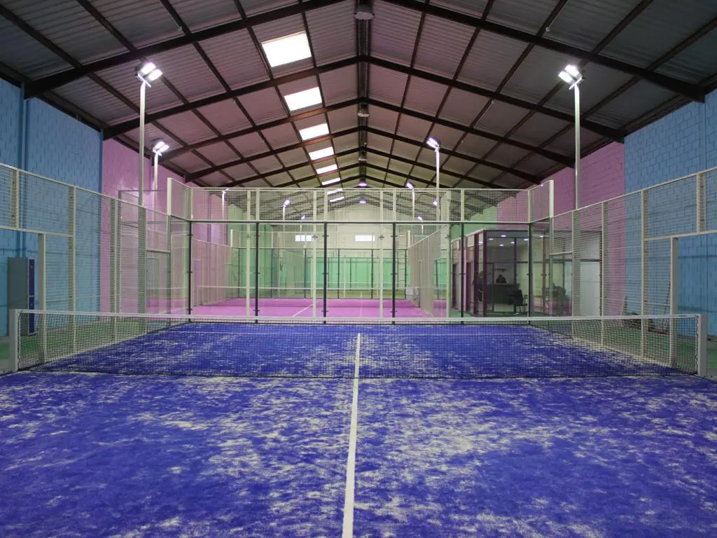 Padel Love Indoor — instalación deportiva