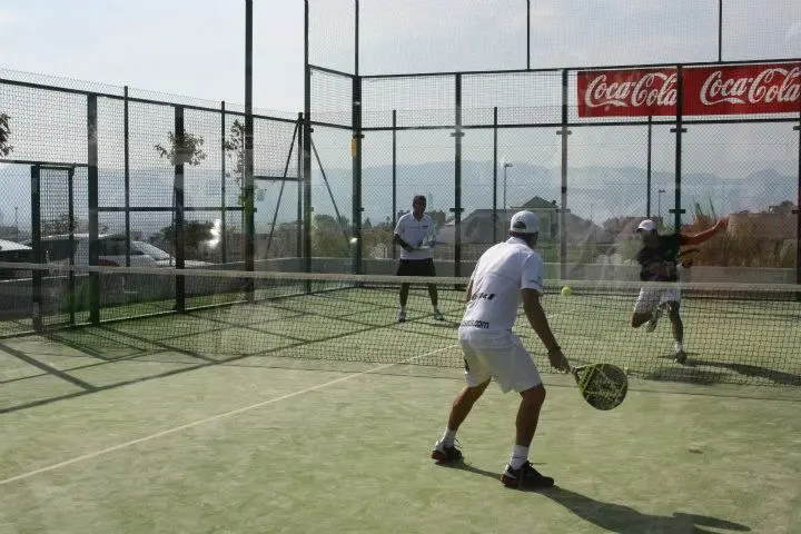 Agridulce Padel Club — instalación deportiva