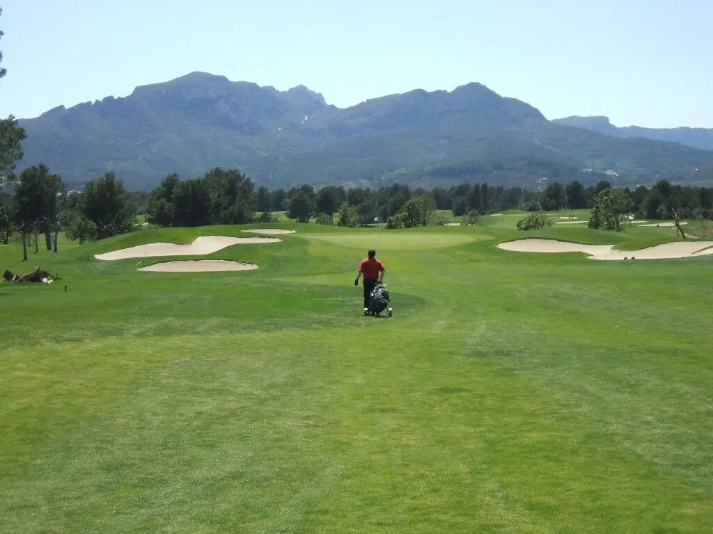 Bonmont Golf Costa Daurada — instalación deportiva