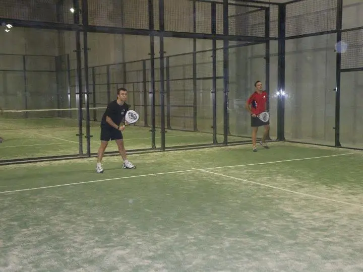 Star Padel Tarragona — instalación deportiva