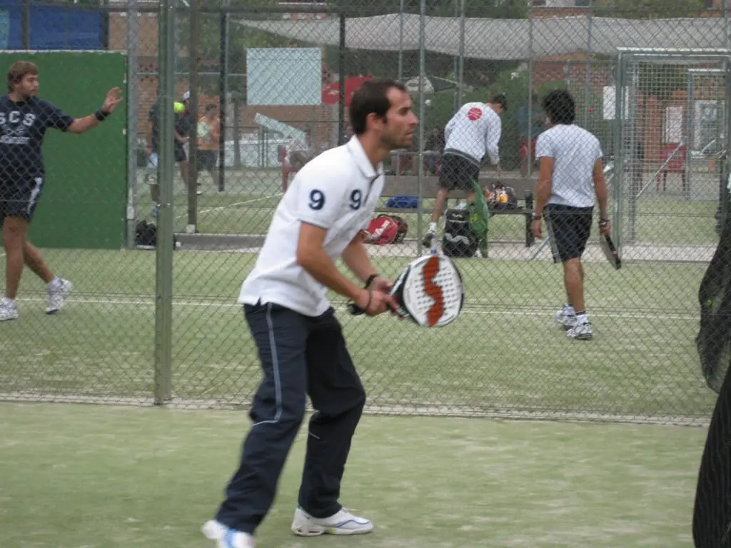 Club Padel Tres Olivos — instalación deportiva