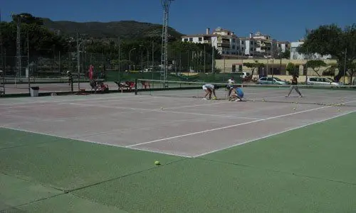 Centro de Raqueta Churriana - Vals Churriana Sport — instalación deportiva