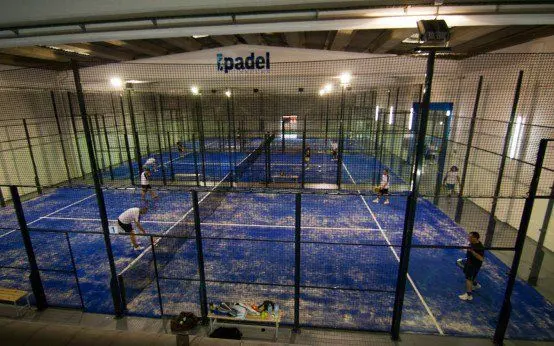 iPadel Vallés — instalación deportiva
