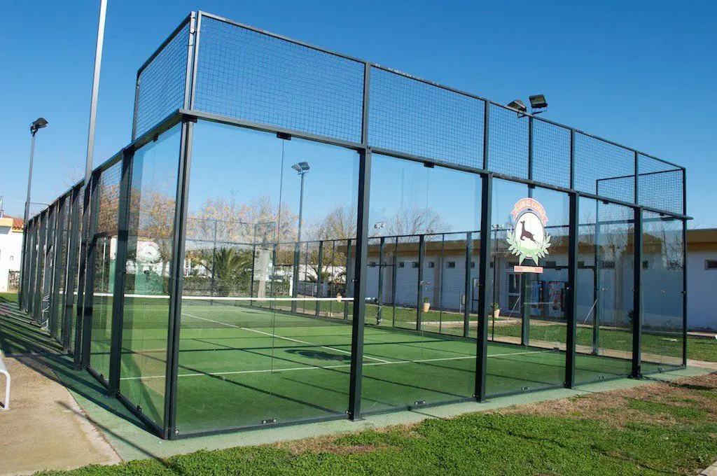 Club Corzo Badajoz — instalación deportiva