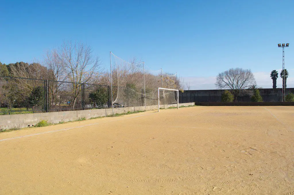 Club Corzo Badajoz — instalación deportiva