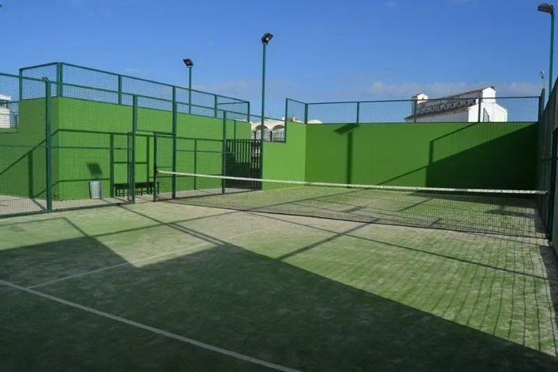 Club de Tenis Olivenza — instalación deportiva