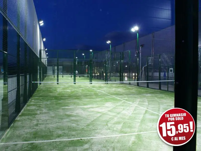 PerfectFit Fitness Mollet — instalación deportiva