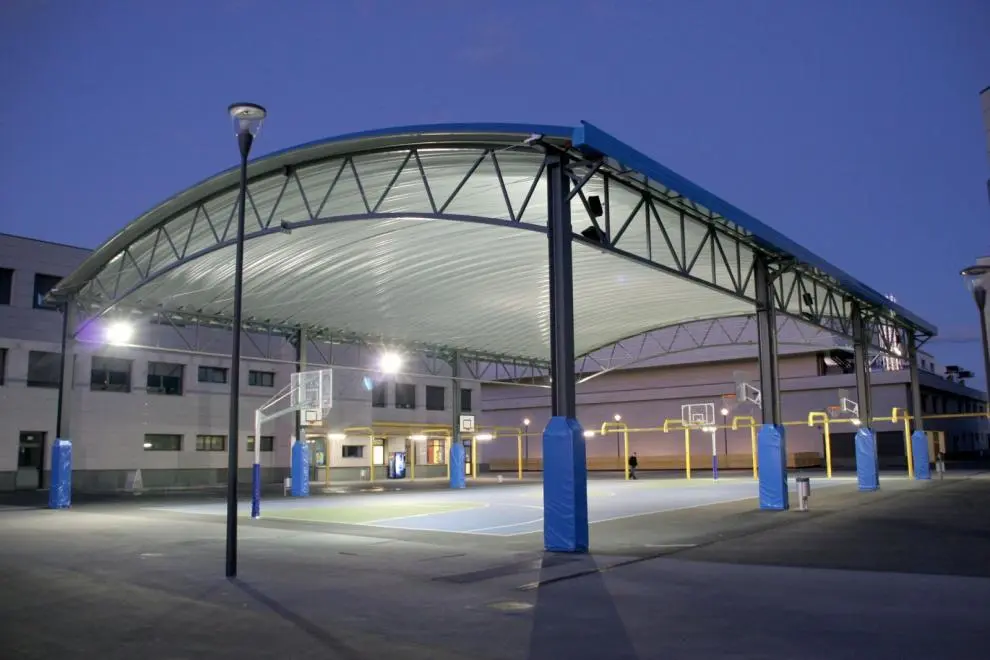 Colegio San José Maristas Logroño — instalación deportiva