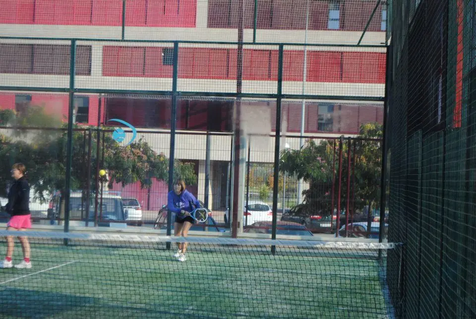 Pádel La Ribera — instalación deportiva