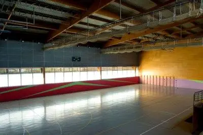 Polideportivo Municipal Zorroza — instalación deportiva