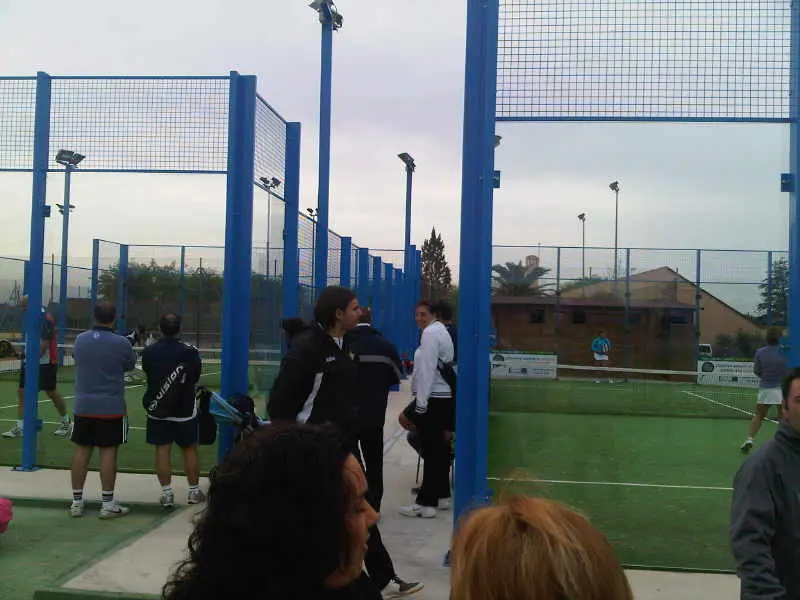 Pádel Club Los Cerros — instalación deportiva
