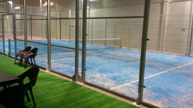 Padel en Cubierto Villamarchante — instalación deportiva