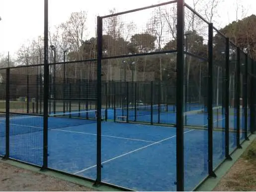 I.E. Pinedes del Castellet — instalación deportiva