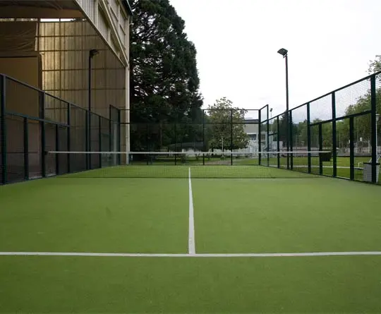 Campo de Deportes Larraina — instalación deportiva