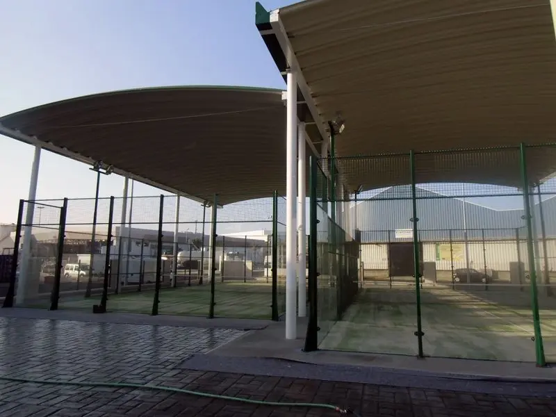 Pádel Zona Franca Cádiz — instalación deportiva