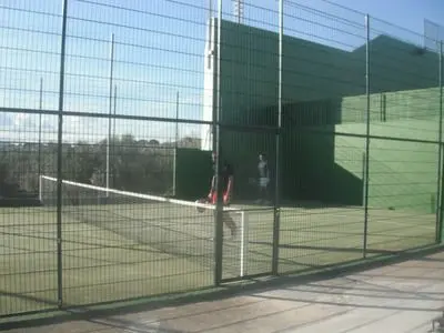 Club de Tenis y Pádel Beniganim — instalación deportiva